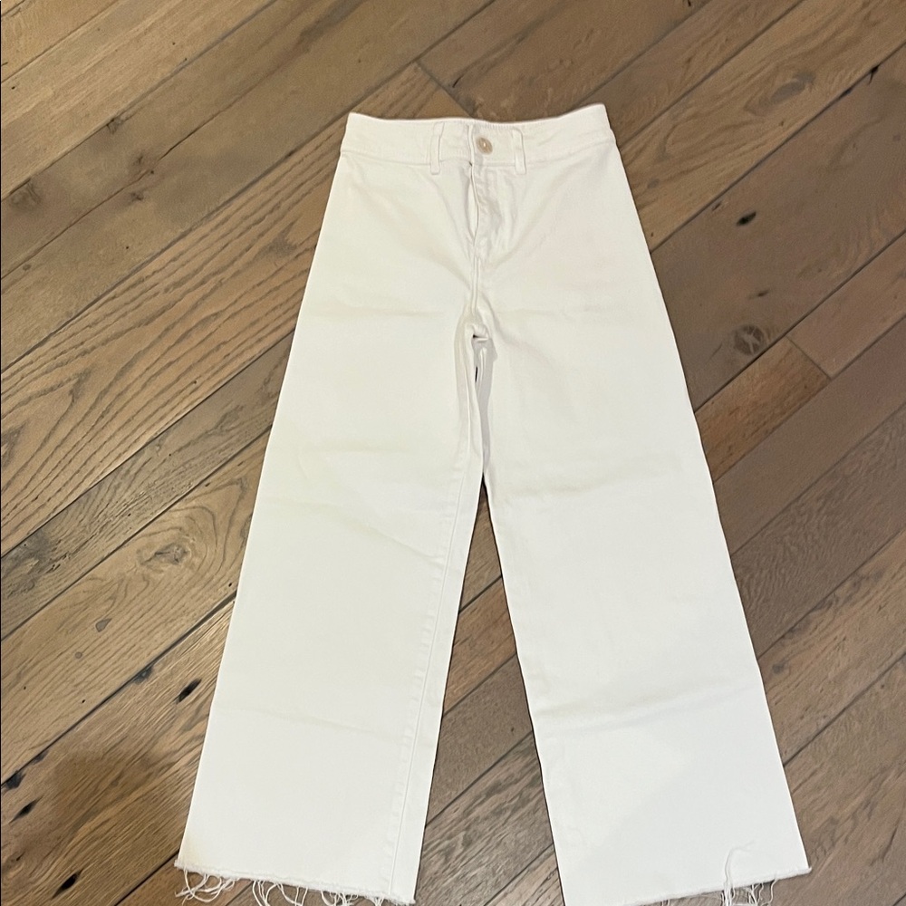 Kids White Zara wide leg jeans 13-14